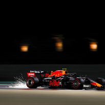 'Voormalig Mercedes-topman Cowell niet beschikbaar voor motorproject Red Bull'