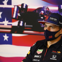 Ricciardo verkleed als cowboy, Schumacher en Vettel spelen Jenga | GPFans Social Wall
