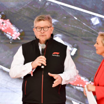 Ross Brawn: "FIA gaat kijken naar een betere oplossing voor bocht twee"
