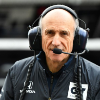 AlphaTauri-teambaas Tost over volle kalender: 'Met 23 races zitten we aan de limiet'