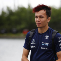 Albon explains pinball feeling after head-on crash luck
