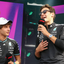 Russell insinúa el plan de Wolff para el FUTURO de Mercedes
