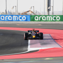 Track limits blijven irritatiefactor voor Verstappen: "Probeer het maar in mijn auto"