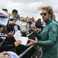 Vettel calls on F1 to hand out football-style life bans