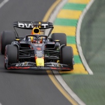Verstappen prevails in wild Australian GP qualifying as resurgent Mercedes deliver
