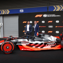 F1 driver issues come and get me plea to RIVAL team