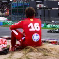 Villeneuve haalt uit naar Antonelli: "Misschien is de Formule 1 te veel voor hem"