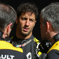 Ricciardo dismisses Red Bull accusation of 'running' from Verstappen