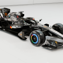 McLaren lanceert eerste foto's van MCL40-bolide met testlivery