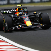 Checo brilla en Hungría; Alonso reclama a Aston Martin - el resumen de GPFans