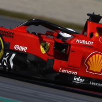 'Omstreden sponsor van Ferrari keert in Bahrein terug op de auto'