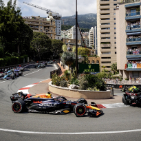Where do F1 drivers currently live and why do many of them choose Monaco?