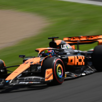 Piastri wil Verstappen pakken bij de start: 'Staat maar één auto voor me, ik ga mijn best doen'