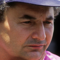 Former F1 team boss dies