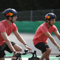 Red Bull neemt stukje Nederland mee naar Italië | Social Wall