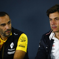 Mercedes en Renault nemen elkaar op de hak op Twitter