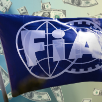 FIA oordeelt over 'zaklamp-blunder' van McLaren en deelt flinke straffen uit