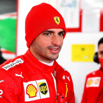 Sainz daagt Leclerc uit, Bottas traint als een Spartaan | Social Wall