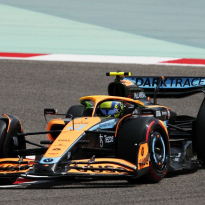 El McLaren tiene problemas de frenos