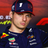 Verstappen spreekt ongenoegen over fout Red Bull uit: "Dat mag niet gebeuren"