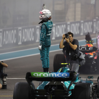 Vettel krijgt tip uit onverwachtse hoek: ''Sluit niet uit dat hij een managementfunctie gaat vervullen''