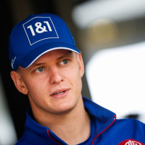 Schumacher vol onvrede over track limits: "Het is frustrerend"