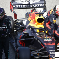 Max Verstappen: Splitting the Mercedes "very good for us"