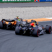 Piastri wint op Zandvoort na drama voor Norris, Verstappen-fans kunnen toch nog juichen