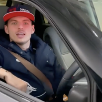 Max Verstappen neemt je met een muzikale ode mee het weekend in