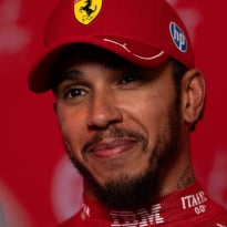 Hamilton se enorgullece y señala lo ÚNICO en lo que es el mejor hoy en F1