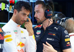 Ricciardo needs 'time away' from Red Bull
