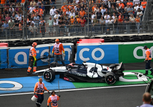 Horner provides health update on Ricciardo and sets return expectation