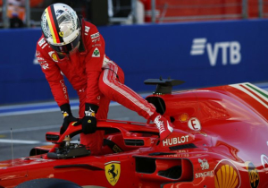 "Vettel en Ferrari hebben hun eigen glazen ingegooid"