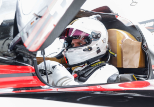 F1 LEGEND in line for shock comeback after grand prix track test