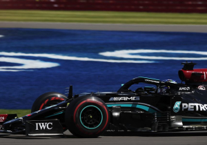 Hamilton backs "awesome" sprint weekend format despite missing out on pole