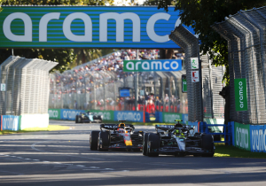 Verstappen zag agressieve Mercedessen: "Hun enige kans was de eerste ronde"