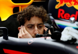 Ricciardo wist niks van verbeterde motor voor Verstappen