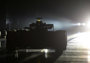 Mercedes sluit overeenkomst met reisorganisatie Thomas Cook