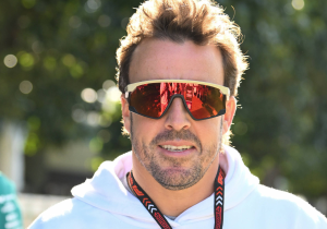 Aston Martin le da GRANDES noticias a Fernando Alonso para Las Vegas