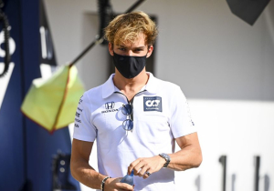 Gasly feared he was "in the wall" in duel with Perez