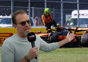 Doornbos: "Norris ligt nog met zijn duim in de mond in de foetushouding op de bank"