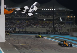 VIDEO: Sainz's epic unseen last-lap overtake on Hulkenberg