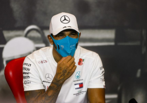 Wolff geeft update over gezondheid Hamilton: "Hij is niet in goede vorm"