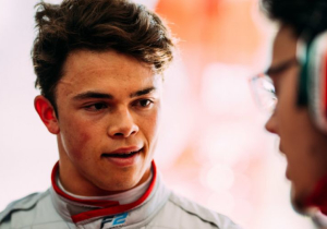 De Vries reageert op geruchten: "Jumbo gaat niet in mijn carrière investeren"