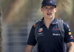 IN BEELD: Max Verstappen zorgt opnieuw voor spektakel in Zandvoort
