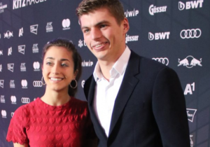 Verstappen verschijnt voor het eerst op rode loper met nieuwe liefde