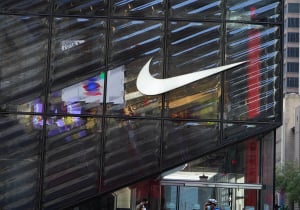 Nike 'in talks' with F1 over entering sport