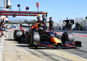 Barcelona testing: Red Bull engine fails as Kubica remains fastest