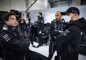 Hamilton relying on Mercedes team-mate Bottas to understand "crazy" Zandvoort