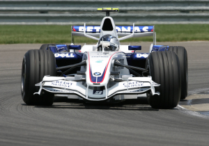 Iconic F1 team LEAVE sport